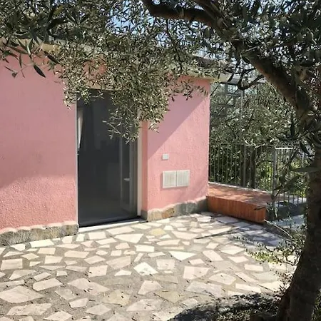 Berio Cinque - Casetta Apartment *